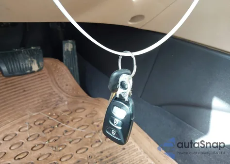 2014 Hyundai Sonata Gls z USA, uszkodzony, nr VIN 5NPEB4AC9EH837453